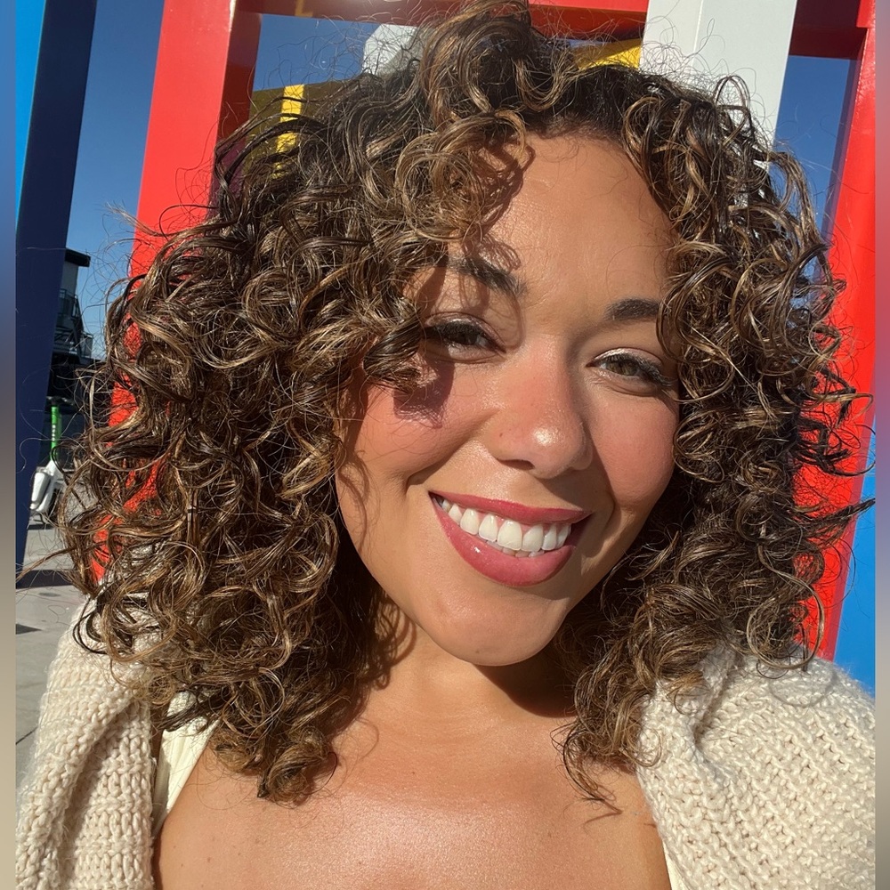 Meet your Posher, Linnette